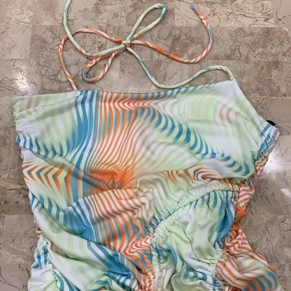 ❤️ Forever 21 Rouched dress - Picture 2 of 3